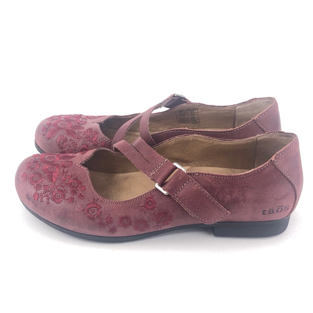 Taos Wish Embroidered Red Leather Mary Janes 6.5 - Picture 2 of 11